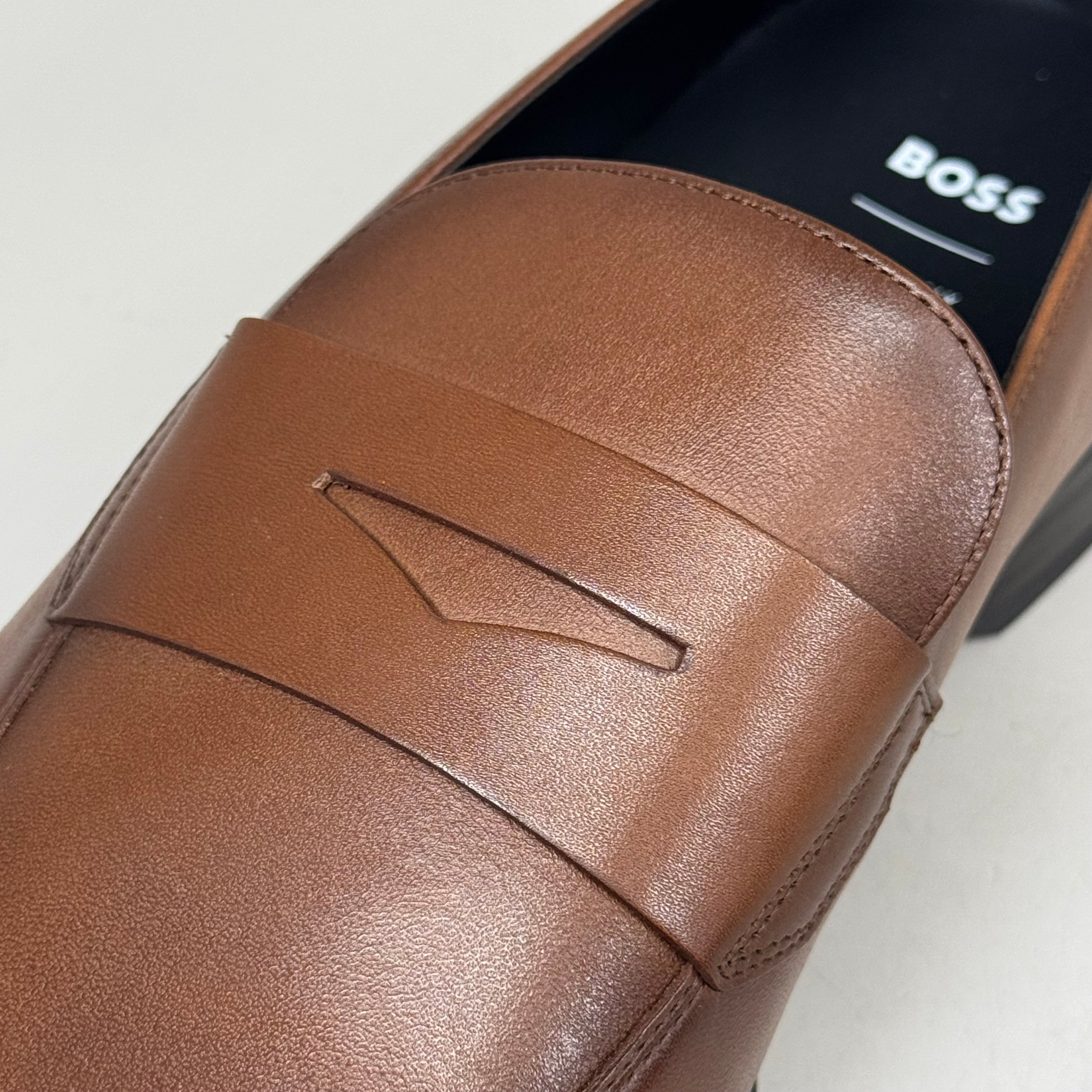 HUGO BOSS Derrek Leather Dress Penny Loafer Men's Shoes Sz 13 Z014985012